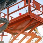 Formations SST Québec : chariots élévateurs, nacelles, appareils de levage. Formateurs certifiés se déplacent chez vous. Contactez MCA Ressources.
